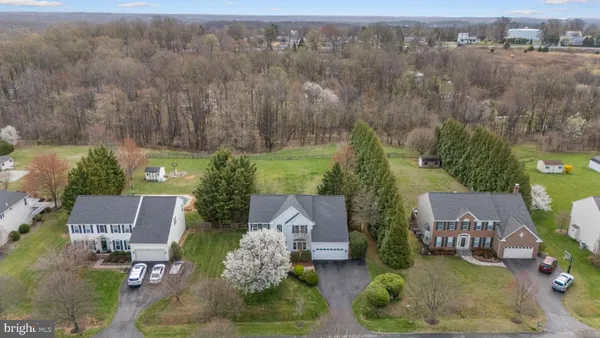 $900,000 | 24209 Hailey Drive, Damascus, MD 20872