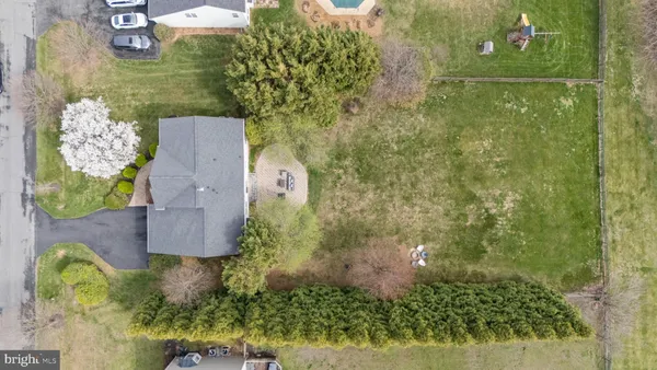 $900,000 | 24209 Hailey Drive, Damascus, MD 20872