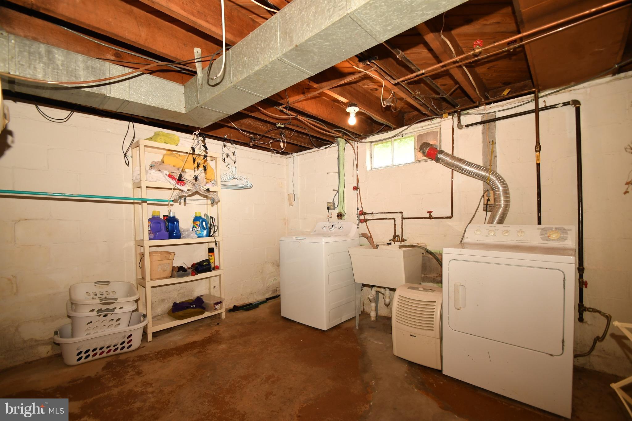 1202 Overbrook Road Baltimore, MD 21239 - Photo 19 of 23 Basement