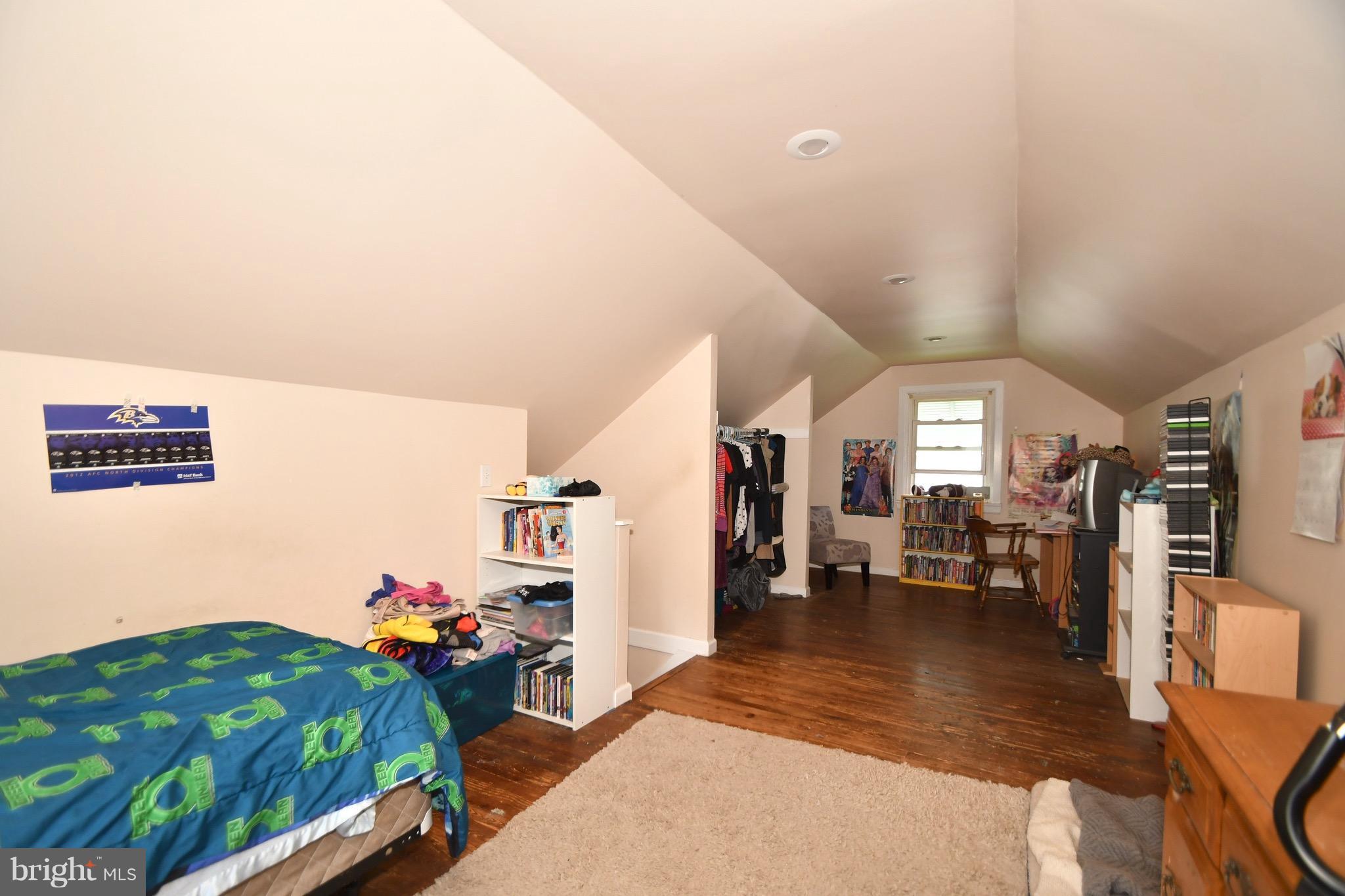 1202 Overbrook Road Baltimore, MD 21239 - Photo 10 of 23 Bedroom 3