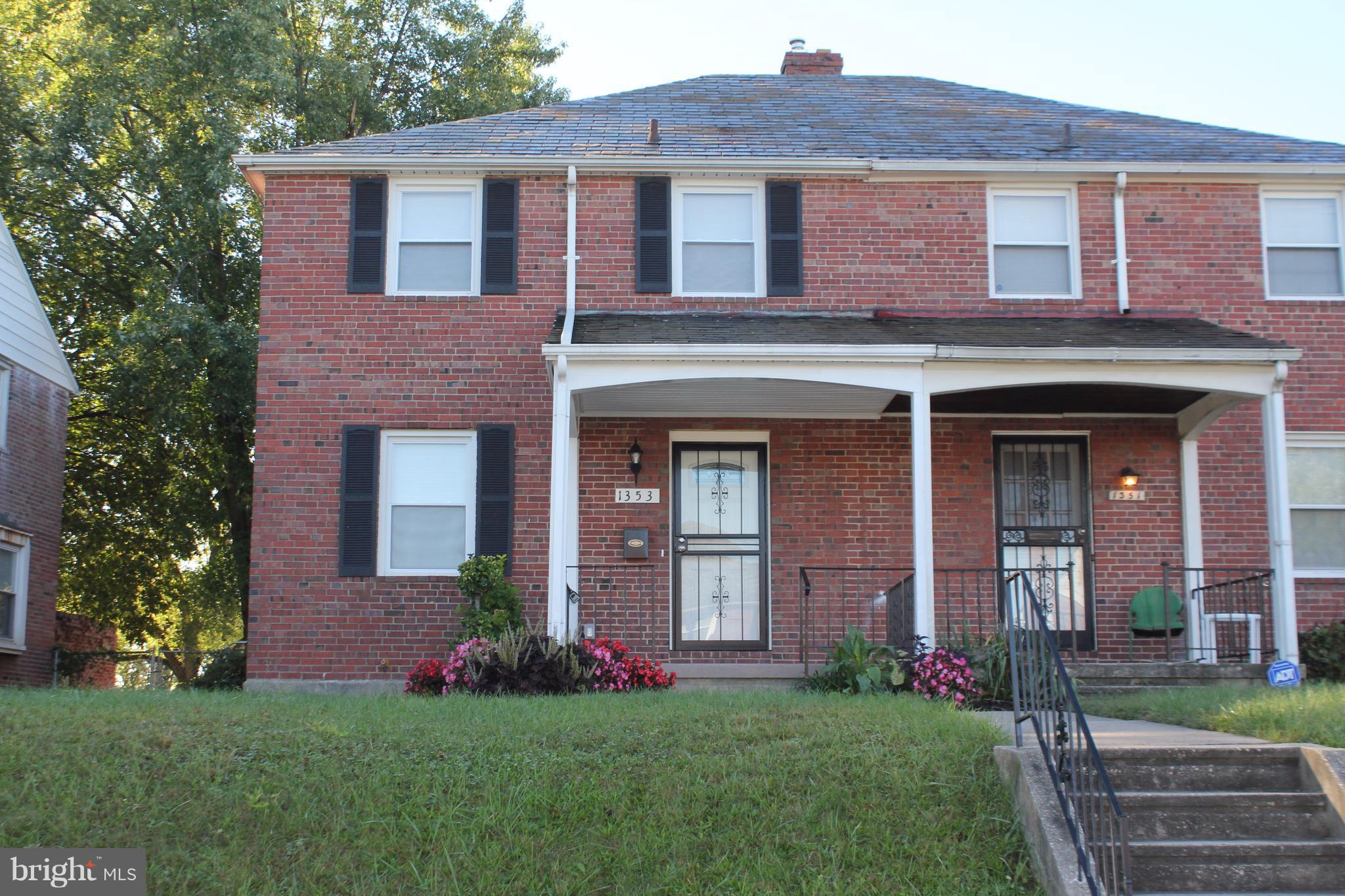 Exterior (Front)