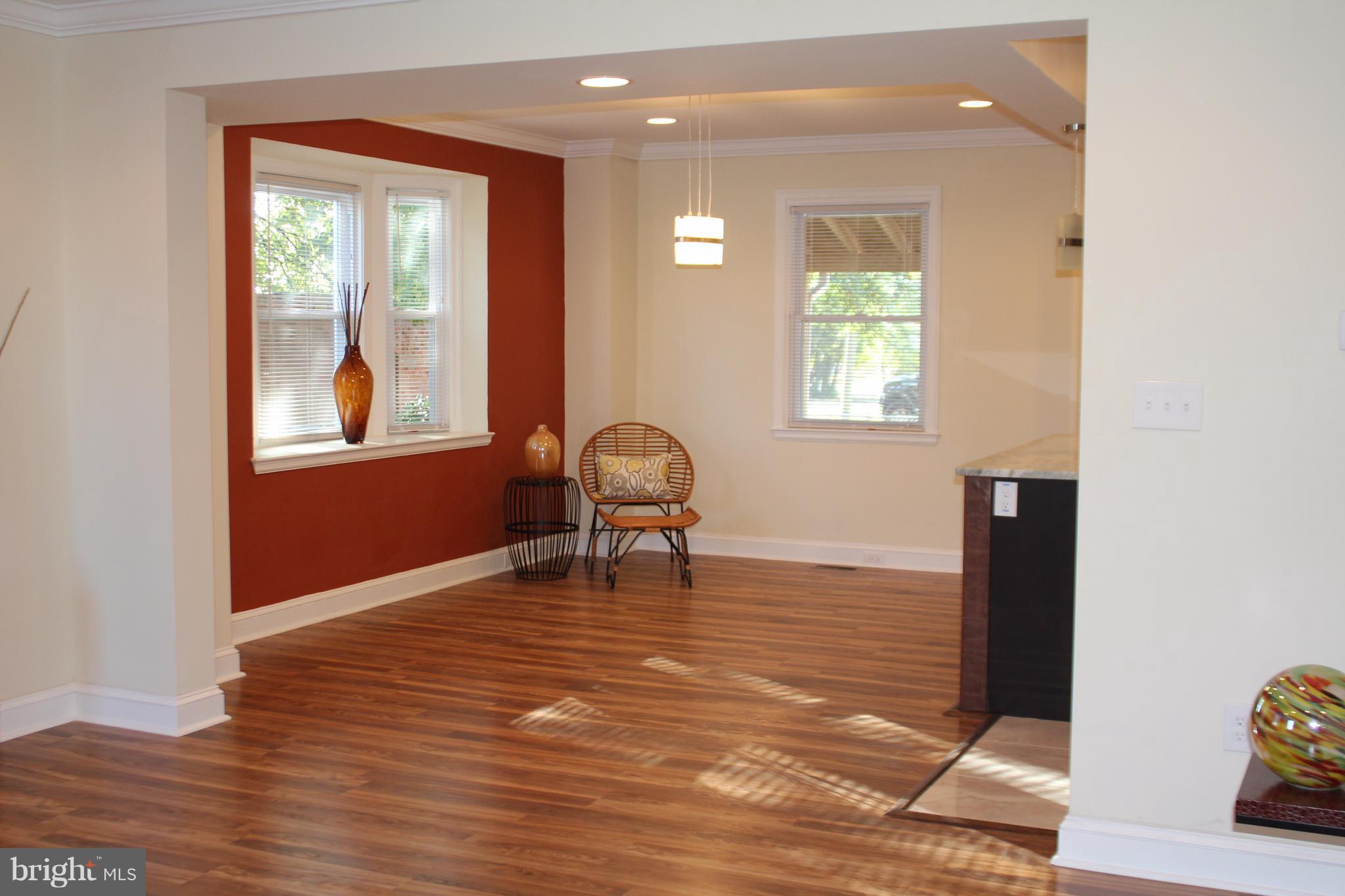1353 Crofton Road Baltimore, MD 21239 - Photo 6 of 19 Dining Room