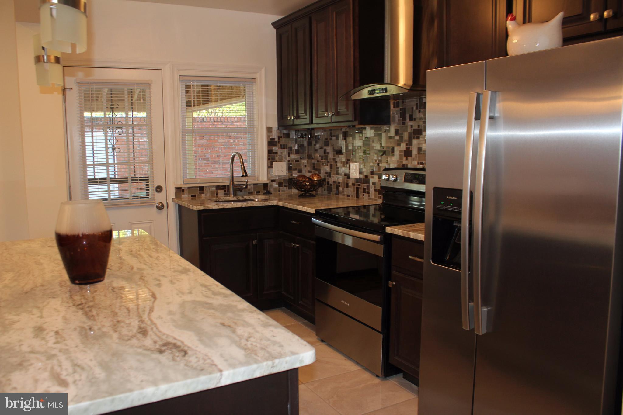 1353 Crofton Road Baltimore, MD 21239 - Photo 8 of 19 Kitchen