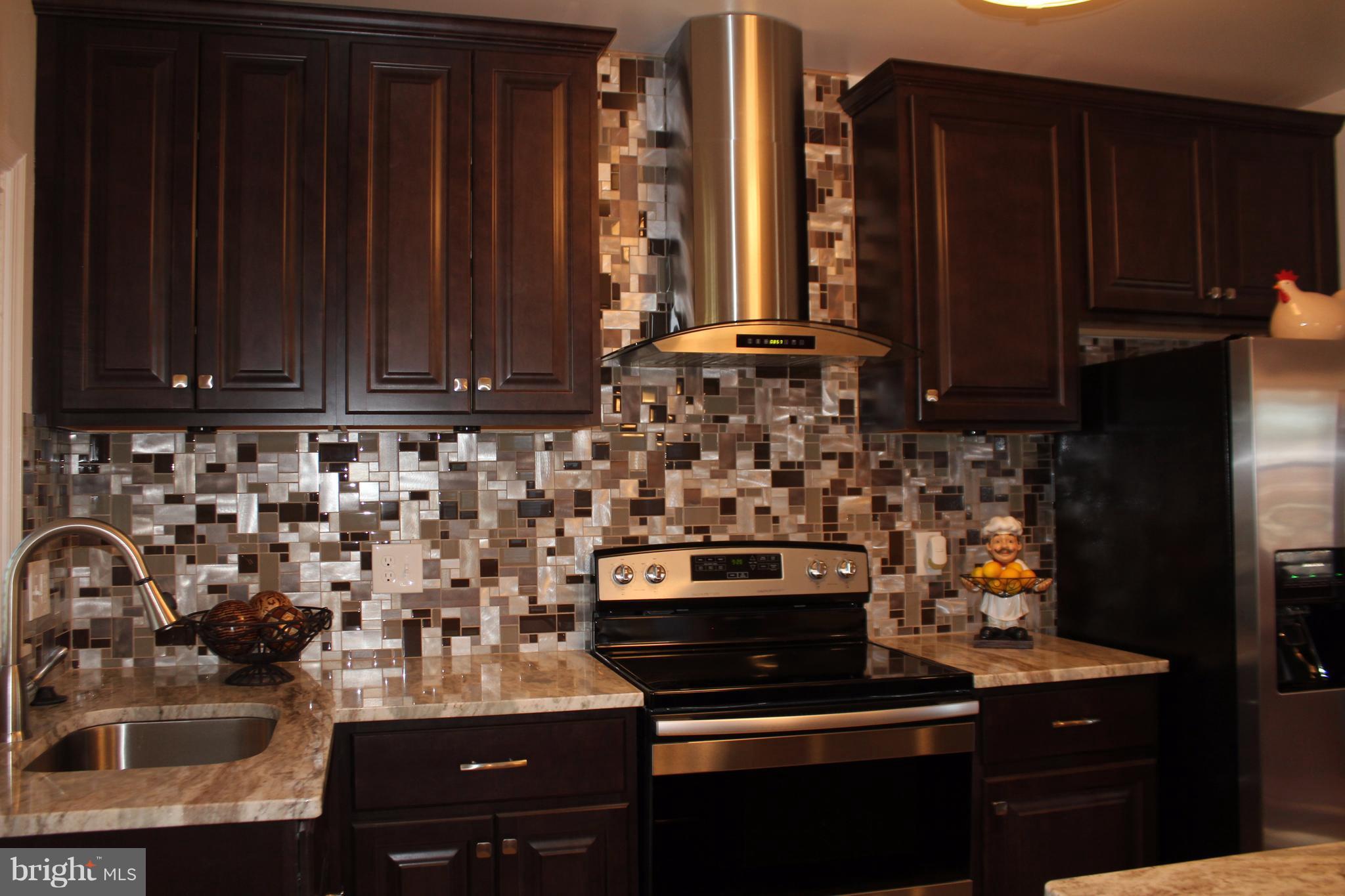 1353 Crofton Road Baltimore, MD 21239 - Photo 9 of 19 Kitchen