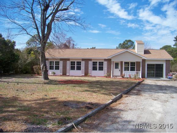 199 Nine Foot Road Newport, NC 28570 - Photo 1 of 11 Primary Photo