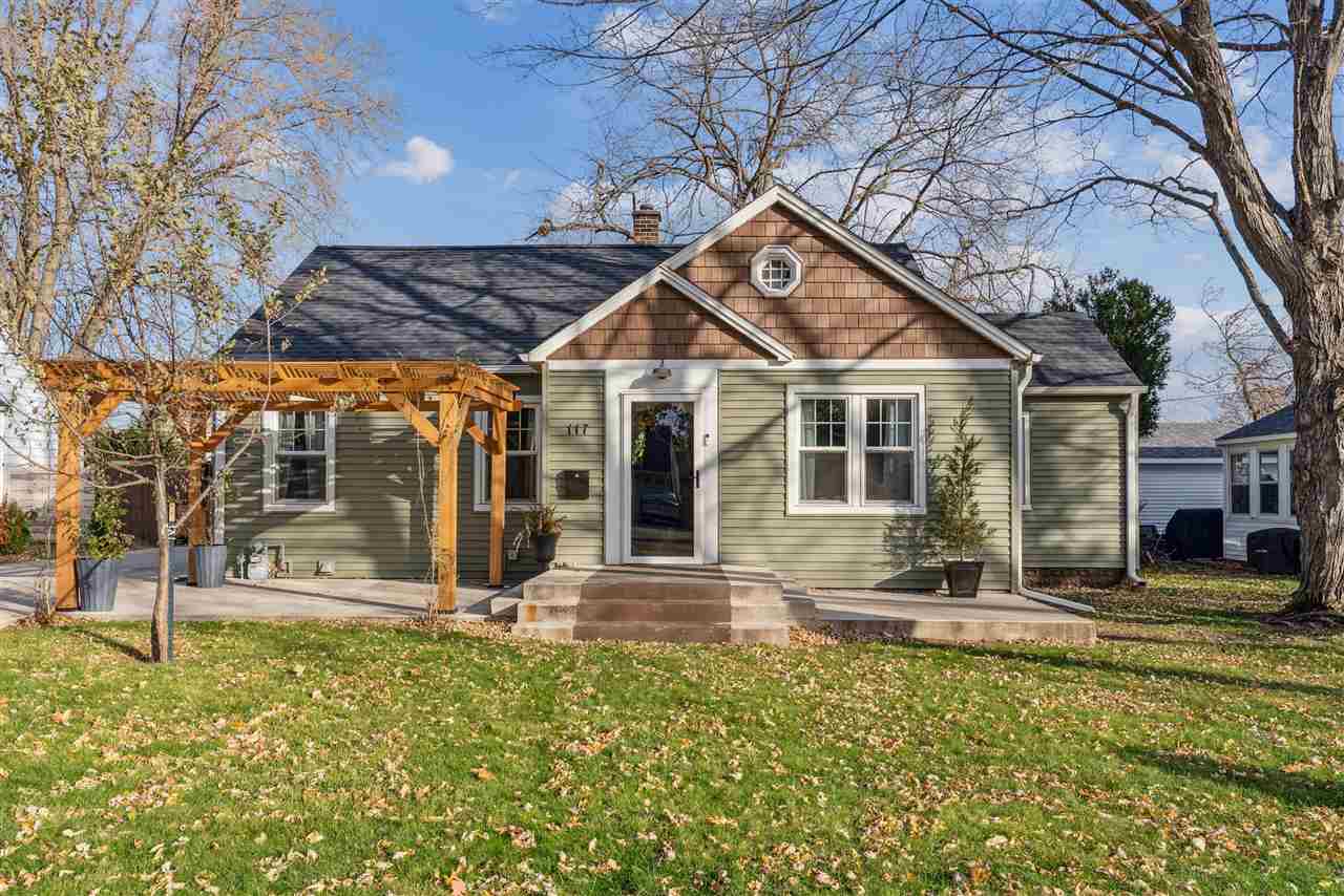 117 Lombard Street Waterloo, IA 50702 - Photo 2 of 29 Gallery Image 2