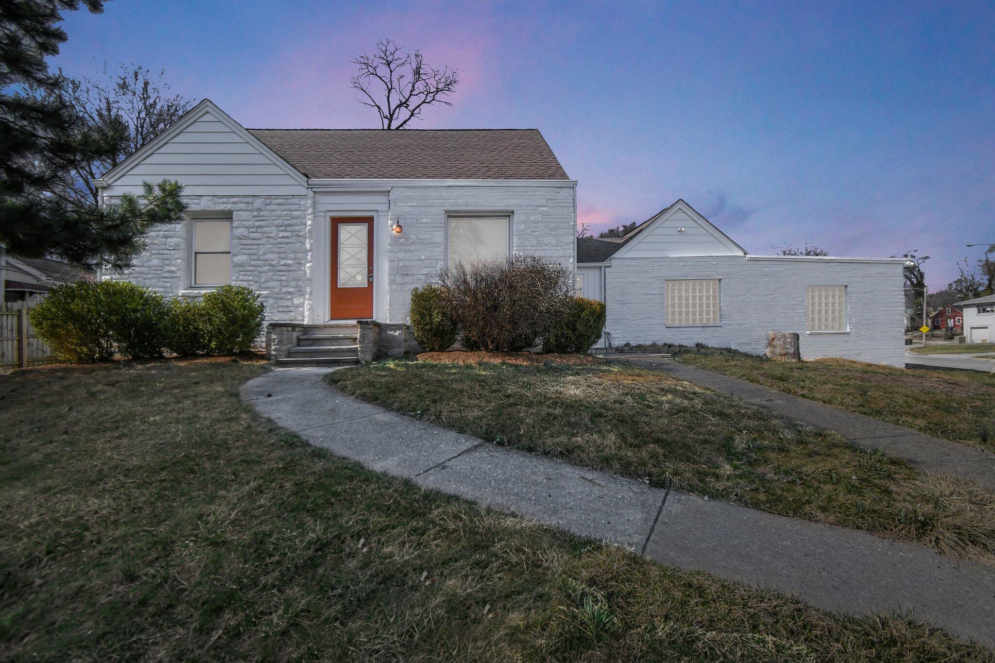 799 Sunbury Road Columbus, OH 43219 - Photo 2 of 44 1-web-or-mls-799-sunbury-rd