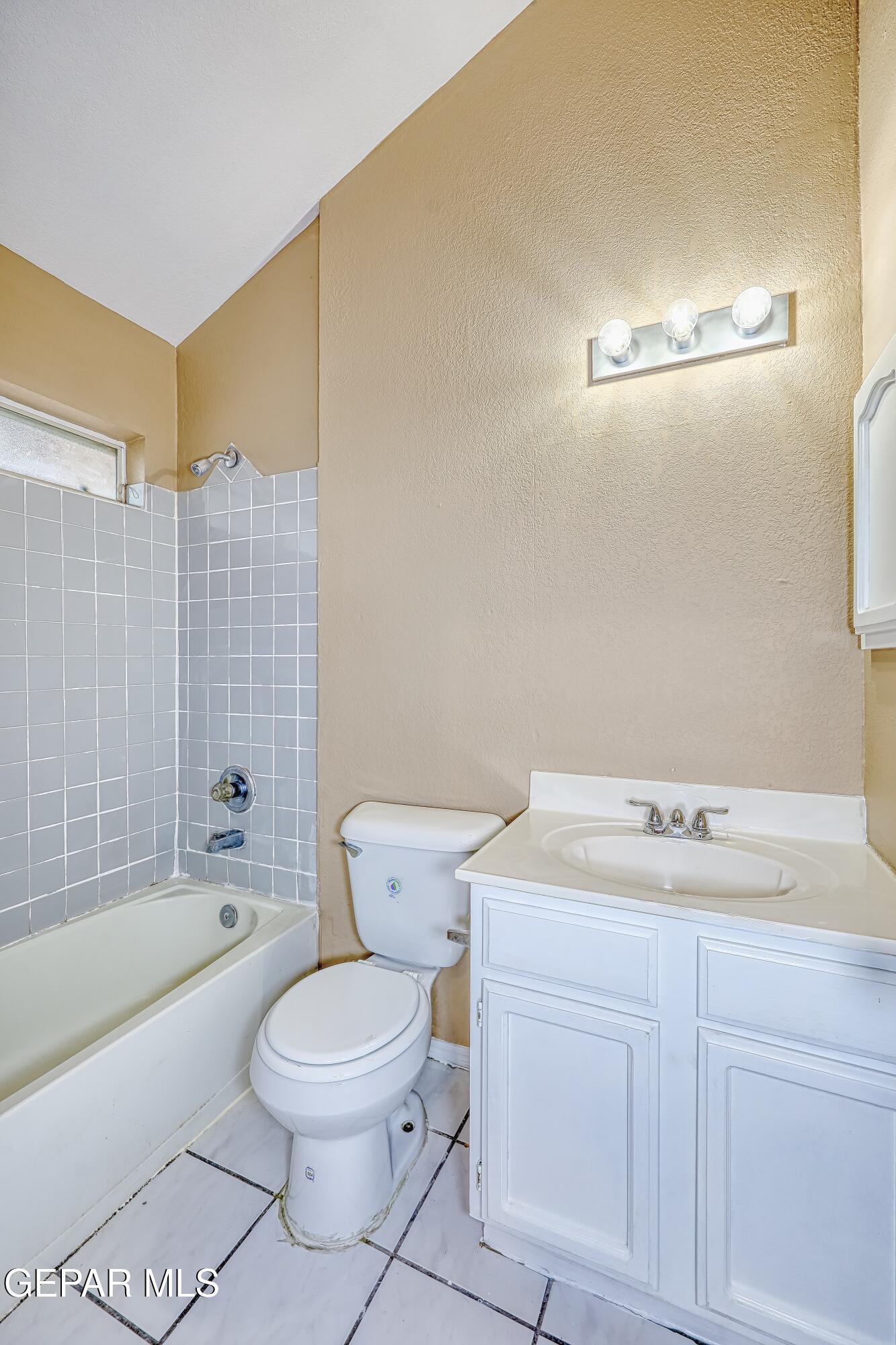 11649 Great Spirit Circle El Paso, TX 79936 - Photo 30 of 46 IMG_1146_HDR