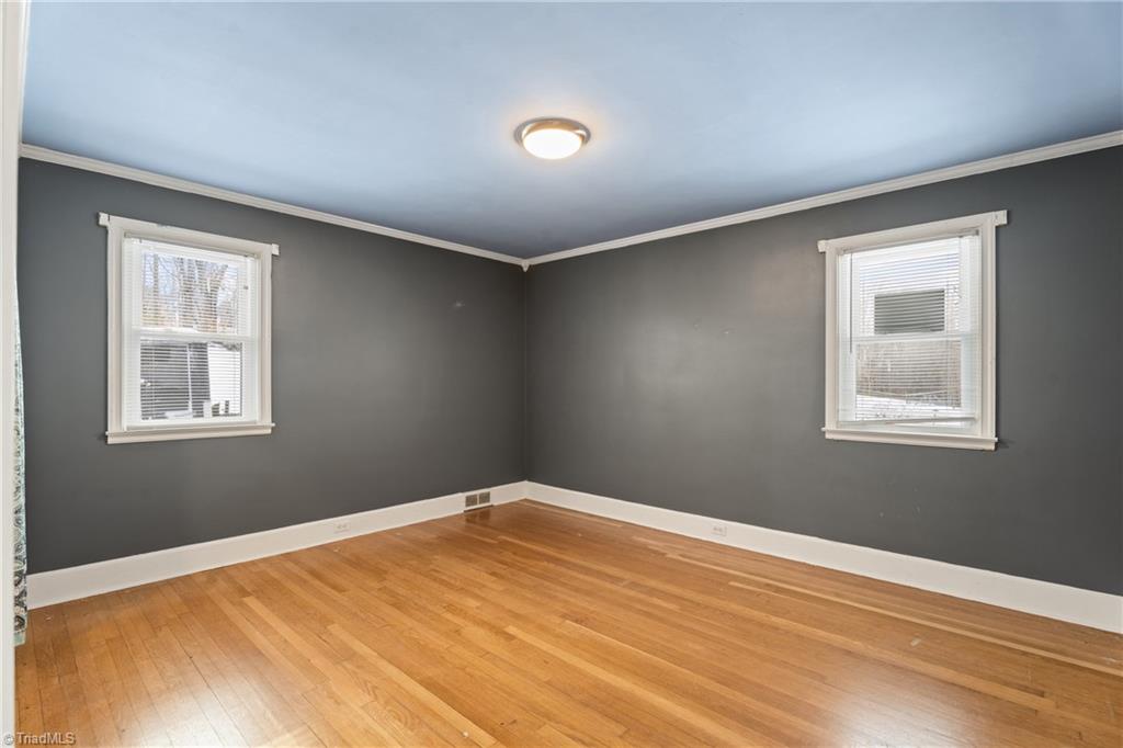 4150 High Point Road Winston-Salem, NC 27107 - Photo 17 of 39 2nd Bedroom
