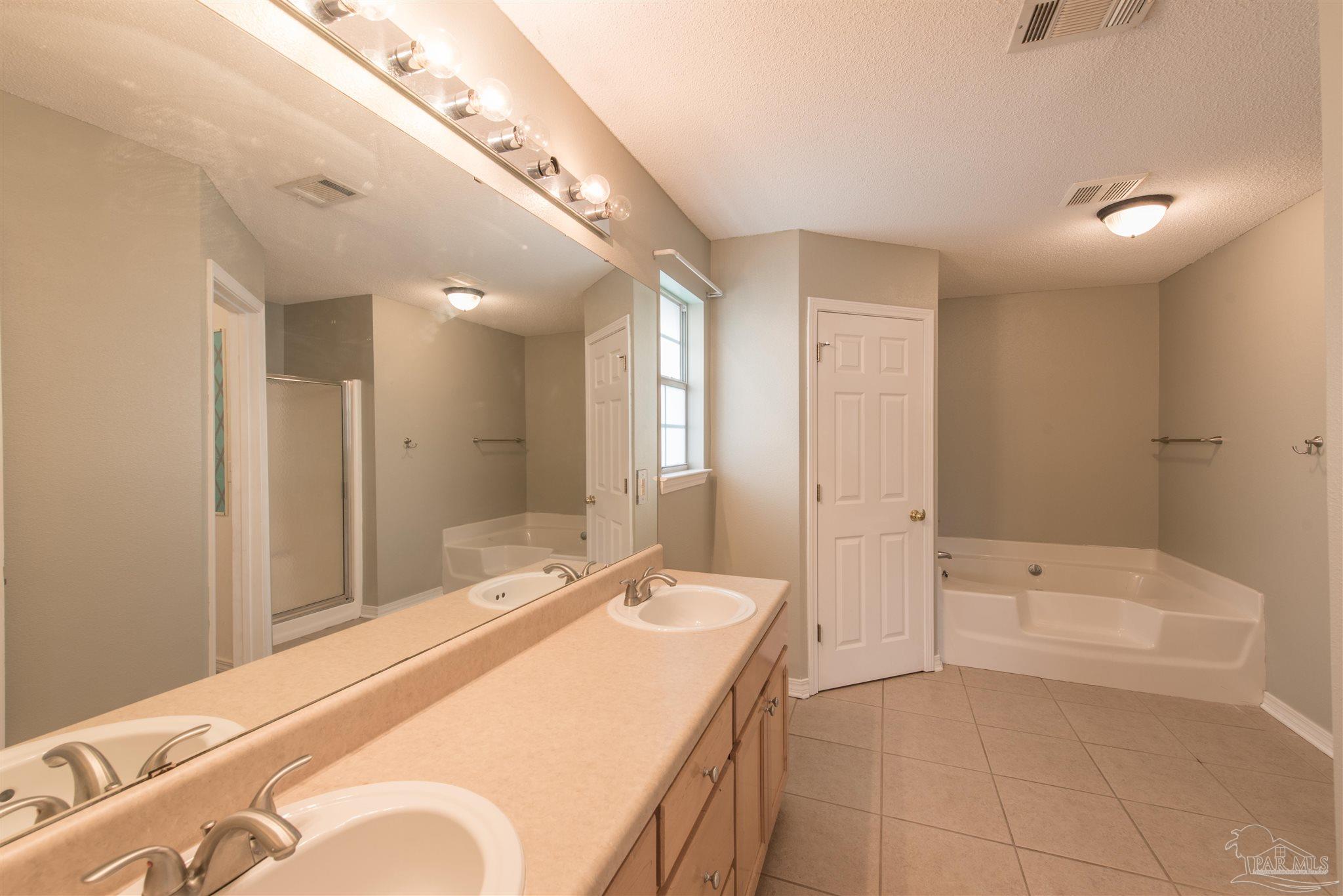 3638 Berrypatch Lane Milton, FL 32571 - Photo 20 of 28