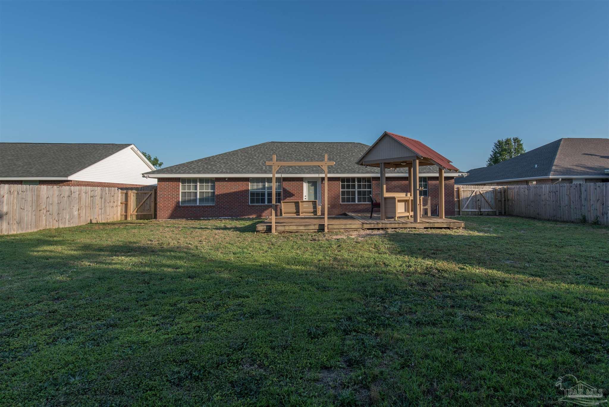 3638 Berrypatch Lane Milton, FL 32571 - Photo 5 of 28