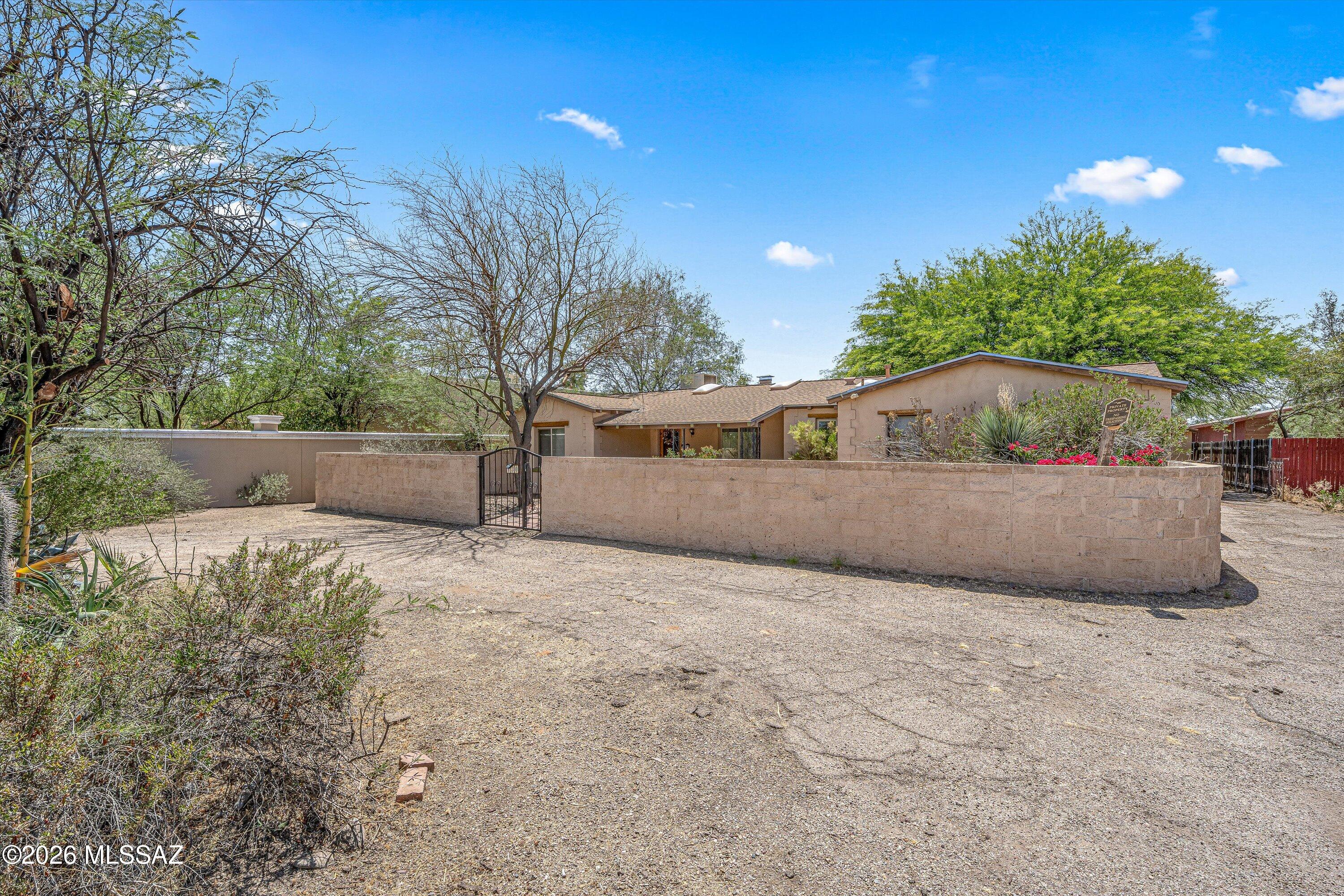 430 South Country Club Road Tucson, AZ 85716 - Photo 10 of 31