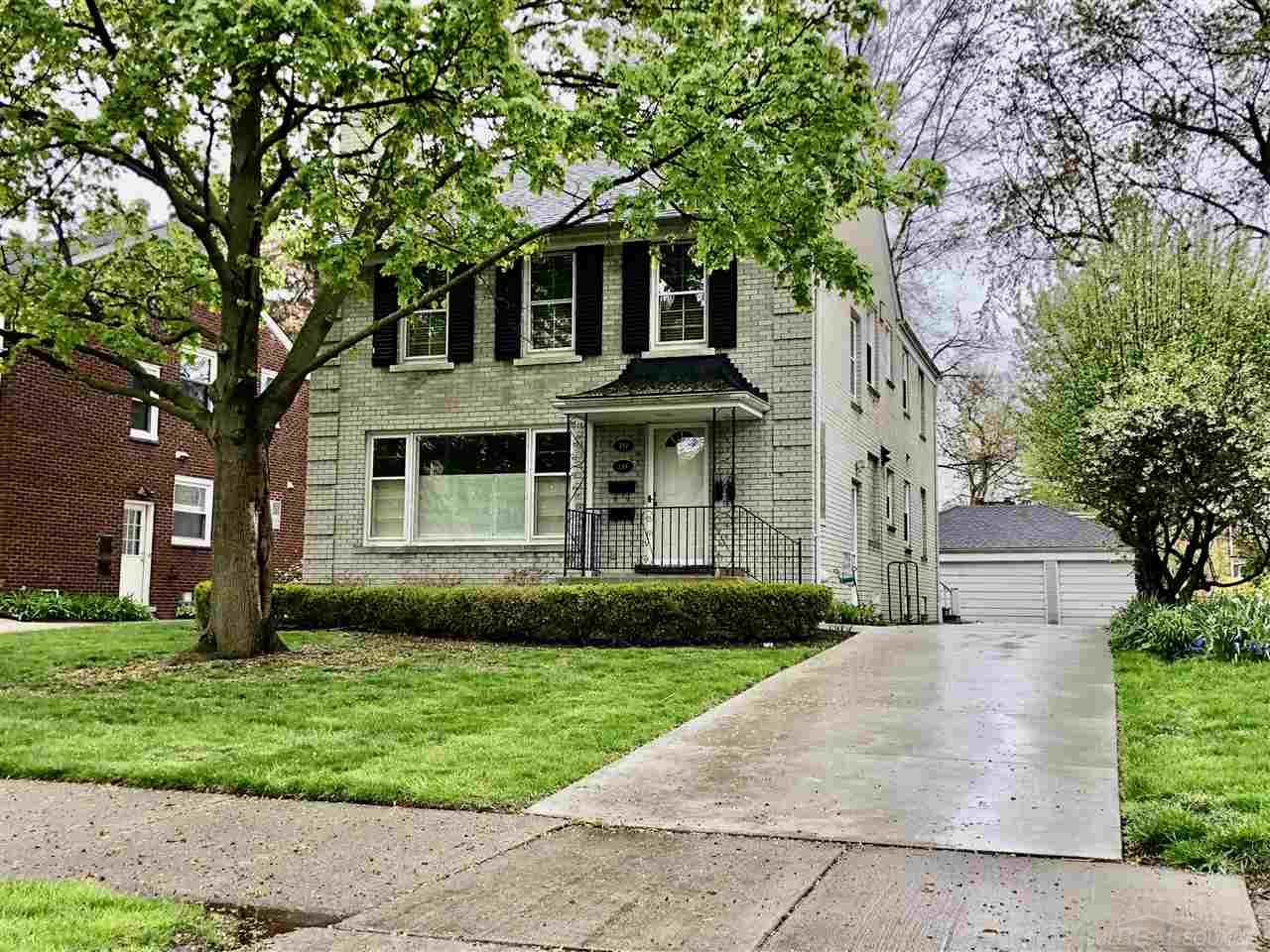 737 Harcourt Road Grosse Pointe, MI 48230 - Photo 1 of 14