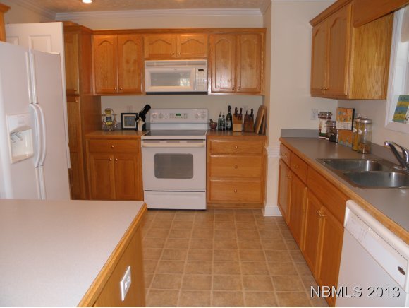 303 Conner Grant Road New Bern, NC 28562 - Photo 5 of 25 Additional Photo