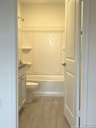 $1,735 | 10523 Padron Bend, San Antonio, TX 78224