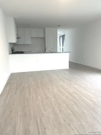 $1,735 | 10523 Padron Bend, San Antonio, TX 78224