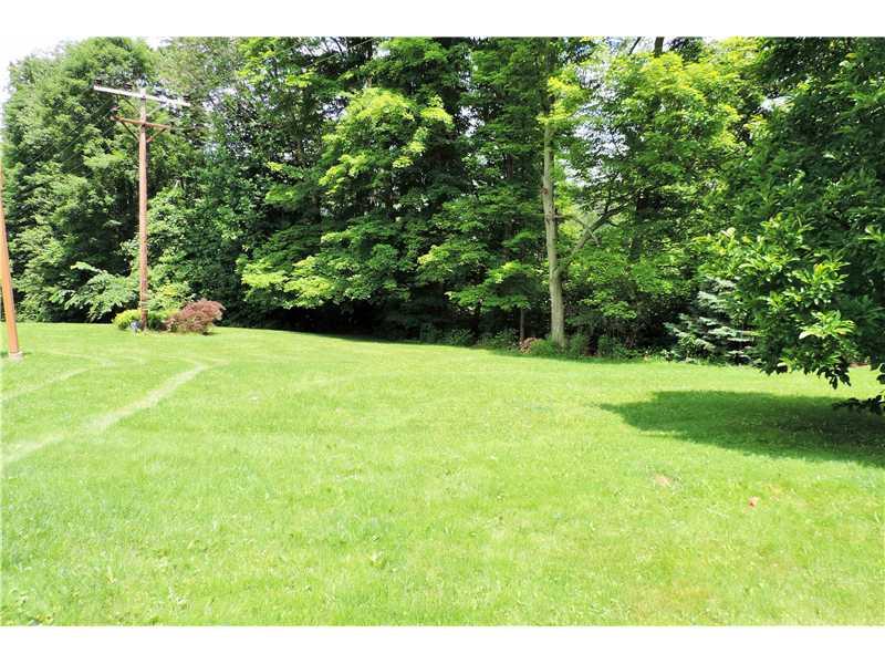 44 Profio Road McDonald, PA 15057 - Photo 24 of 24 Yard/Garden.