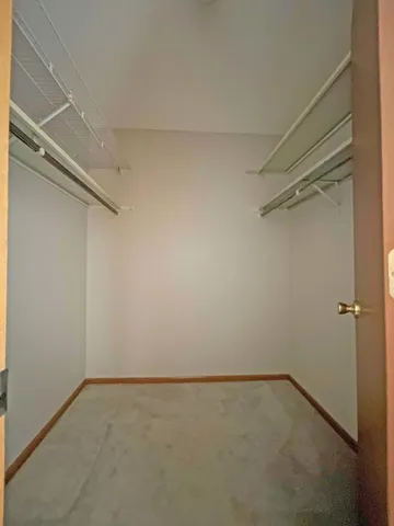 $1,995 | 328 Mulberry Court, Unit A2, Bartlett, IL 60103