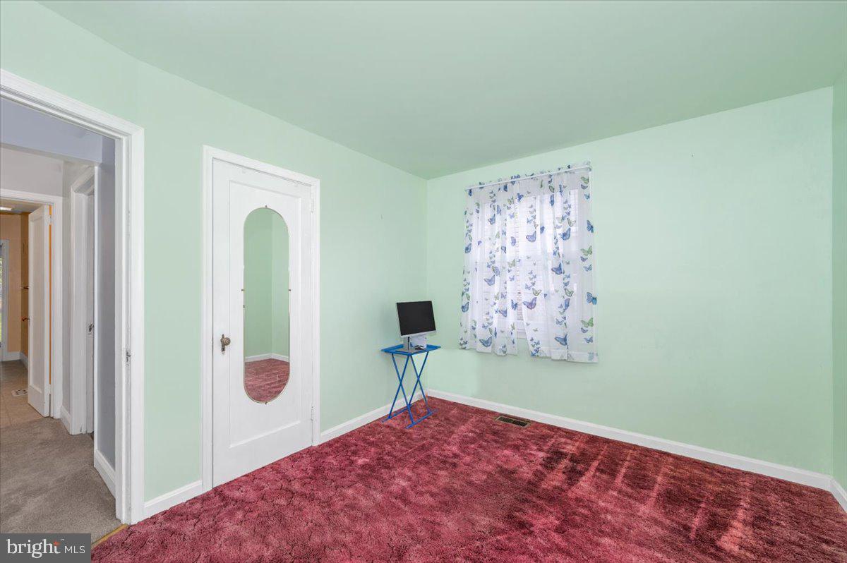 1910 Tyler Road Dundalk, MD 21222 - Photo 37 of 58 Bright and airy room with charm.