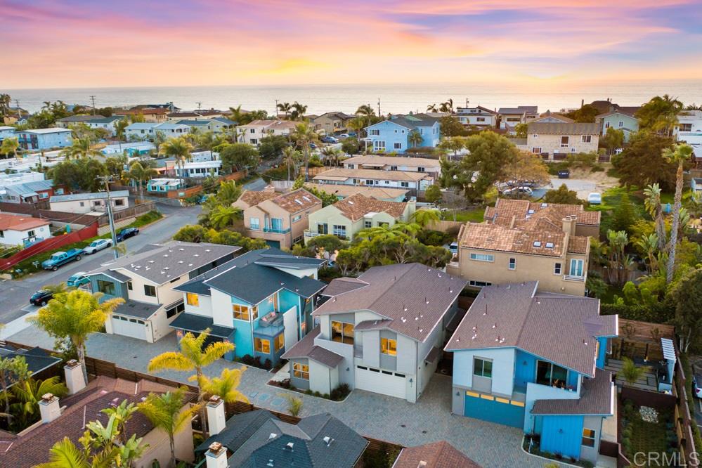 132 West Jason Street Encinitas, CA 92024 - Photo 2 of 25