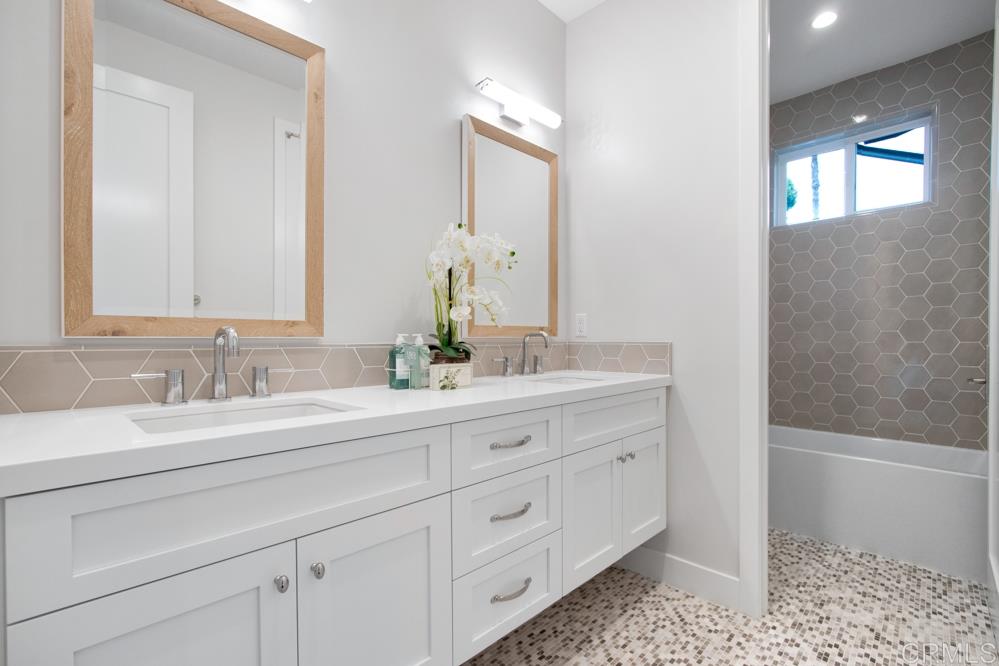 132 West Jason Street Encinitas, CA 92024 - Photo 20 of 25