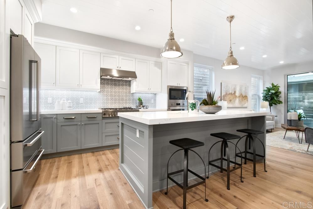 132 West Jason Street Encinitas, CA 92024 - Photo 7 of 25