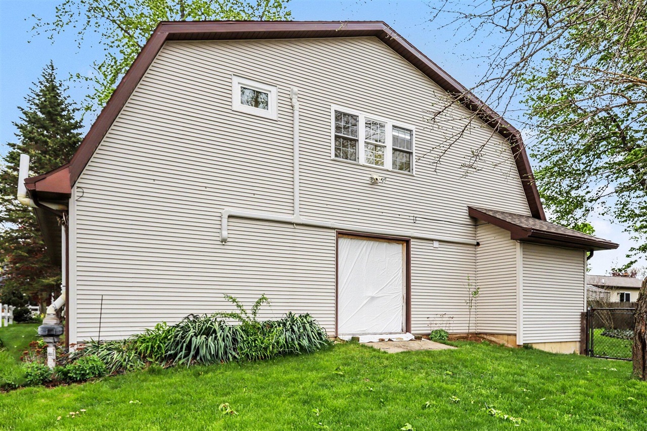 289 Lyon Lake Road Marshall, MI 49068 - Photo 49 of 75