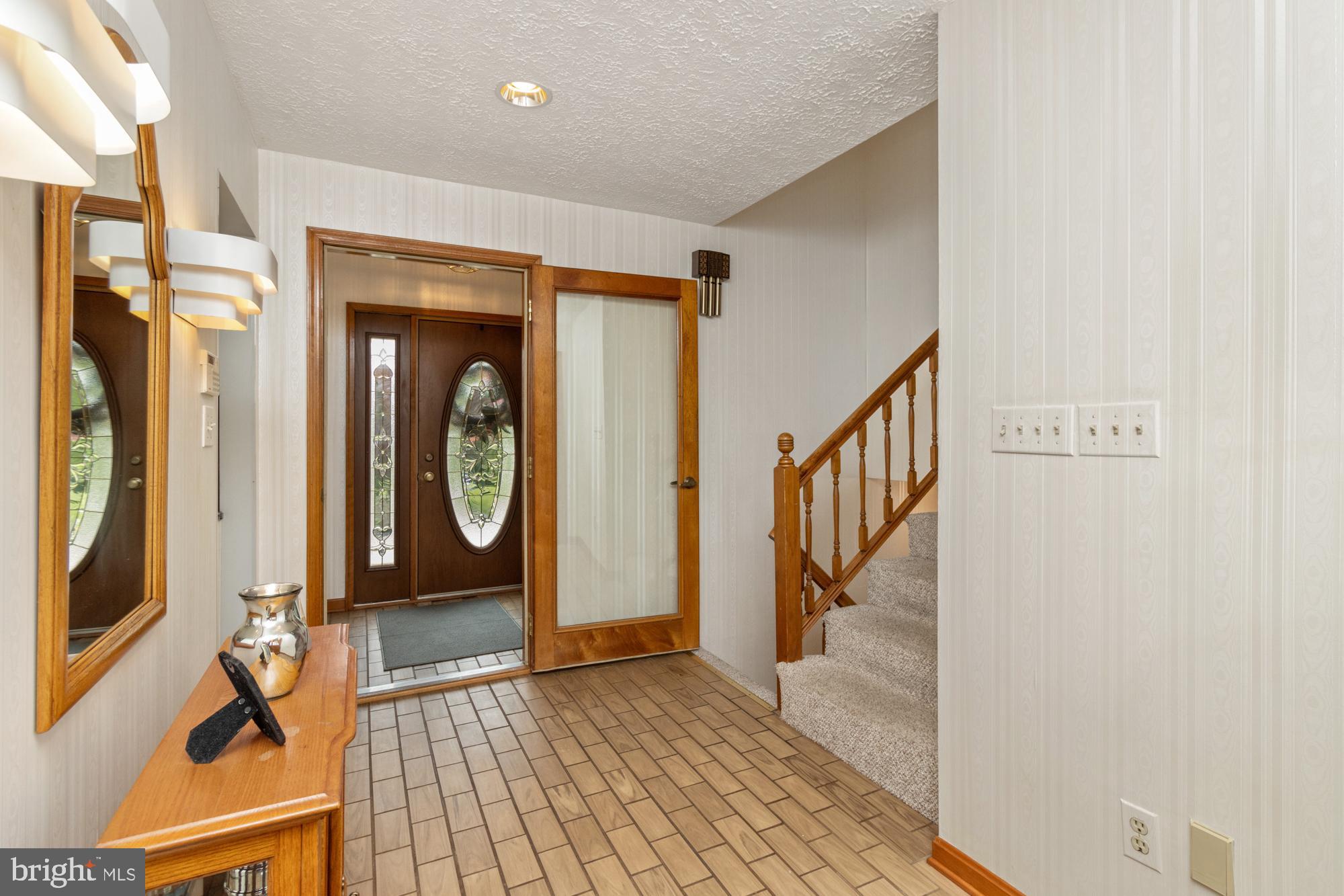 4116 Mt Carmel Road Upperco, MD 21155 - Photo 20 of 60 Front door entry area