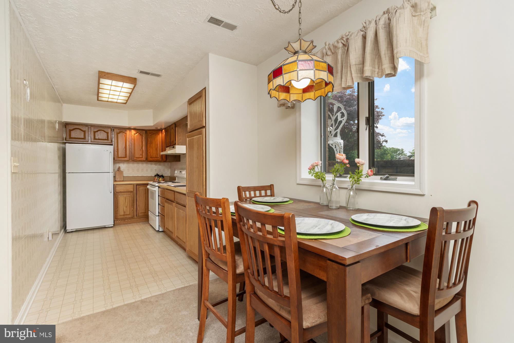 4116 Mt Carmel Road Upperco, MD 21155 - Photo 35 of 60 In-law suite dining and kitchen area