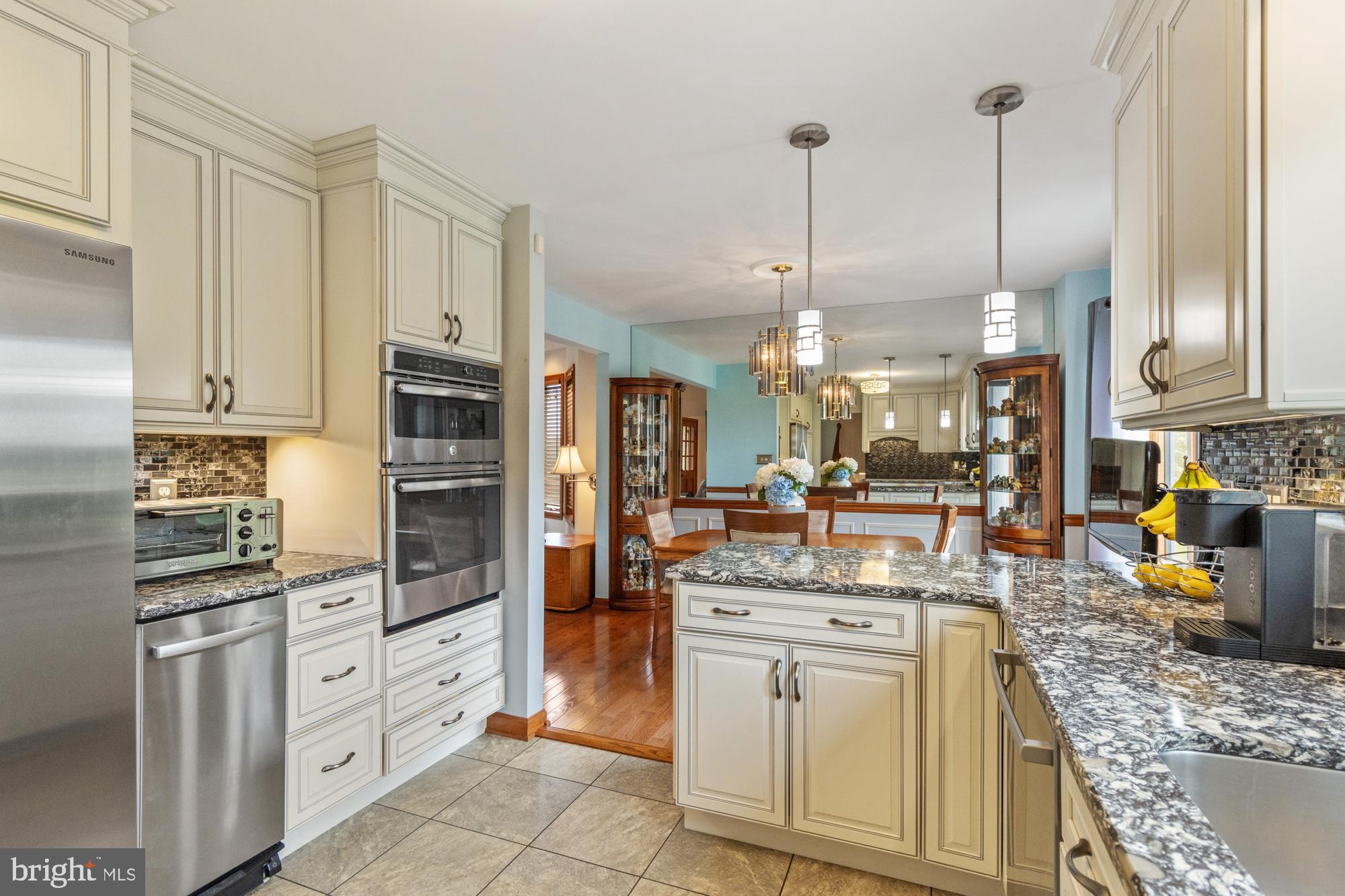 4116 Mt Carmel Road Upperco, MD 21155 - Photo 7 of 60 Kitchen into dining room