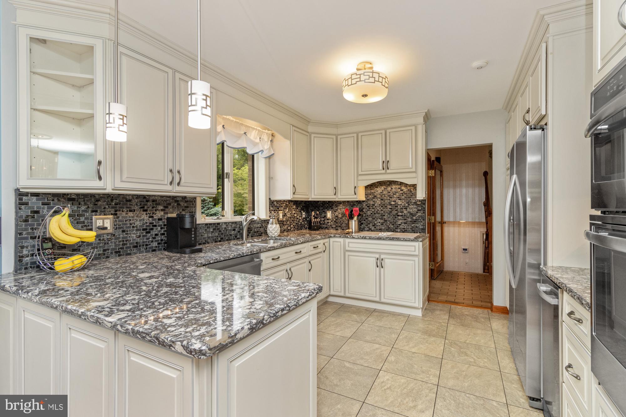 4116 Mt Carmel Road Upperco, MD 21155 - Photo 8 of 60 Kitchen from dining room