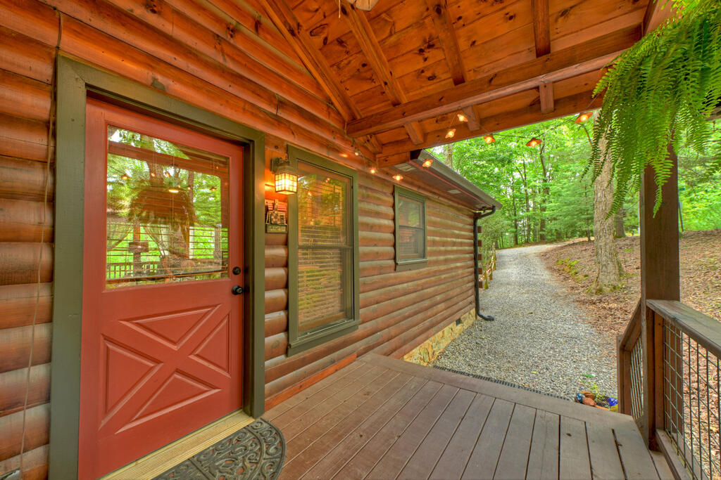 9 Casey Court Blue Ridge, GA 30513 - Photo 15 of 52 Gallery Image 15