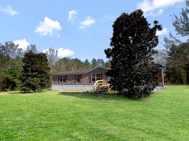944 Airport Road Johnston, SC 29832 - Photo 2 of 29