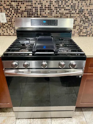 $700,000 | 41 Elmwood Avenue, Carteret, NJ 07008