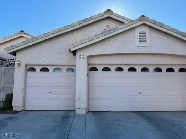 $2,300 | 8929 Frasure Falls Avenue, Unit N, Las Vegas, NV 89178