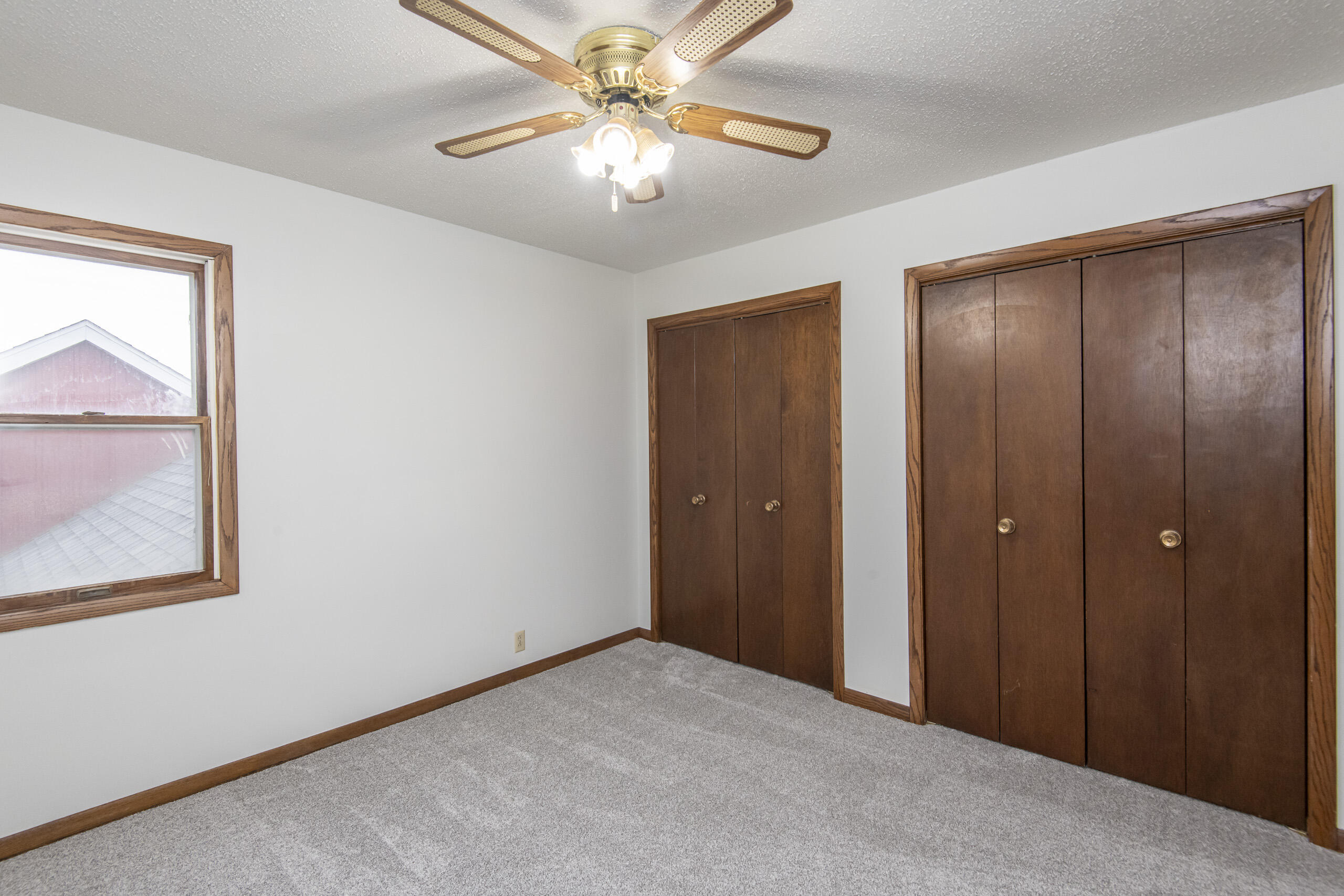 3 Linden Circle Jefferson, WI 53549 - Photo 15 of 28 3 Linden Cir-25
