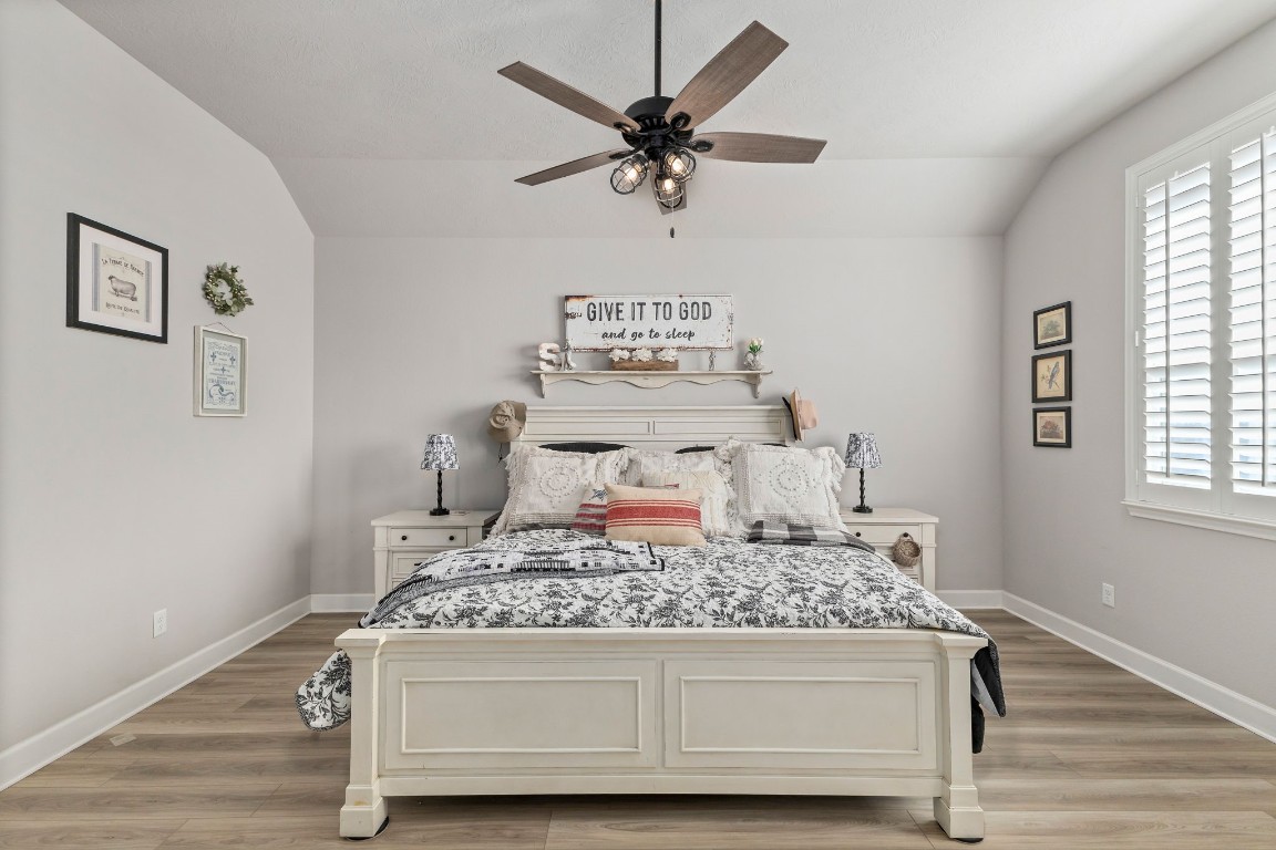 2001 Vineyard Pass Brenham, TX 77833 - Photo 18 of 48