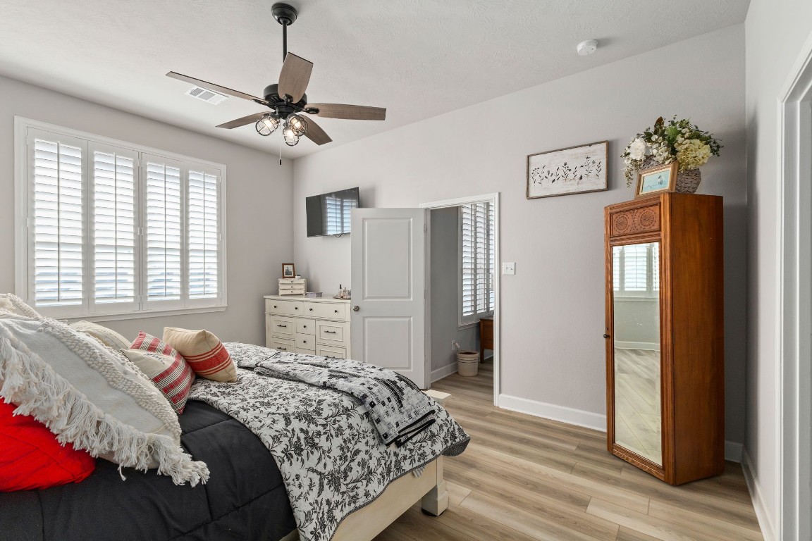 2001 Vineyard Pass Brenham, TX 77833 - Photo 21 of 48