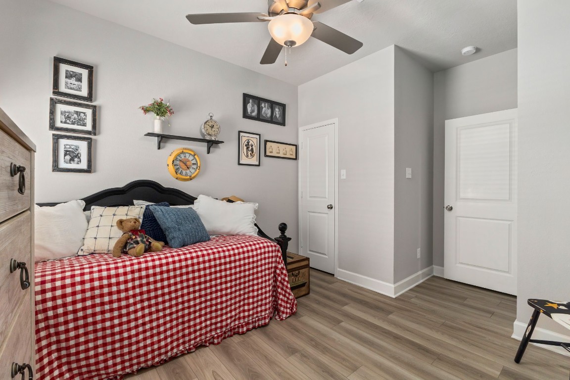 2001 Vineyard Pass Brenham, TX 77833 - Photo 29 of 48