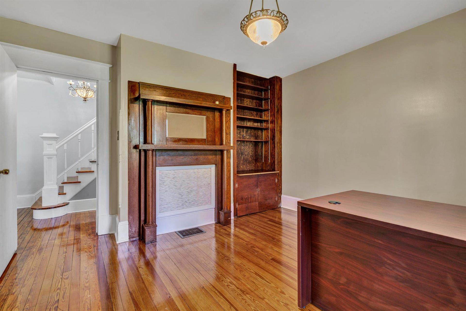 3840 Cove Road Roanoke, VA 24017 - Photo 21 of 47 a view of empty room with wooden floor