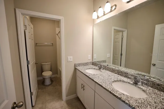 $2,500 | 434 Venetian Palms Boulevard, New Smyrna Beach, FL 32168