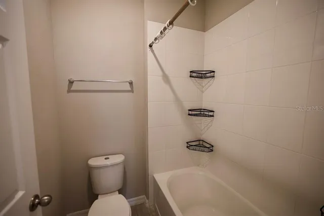 $2,500 | 434 Venetian Palms Boulevard, New Smyrna Beach, FL 32168