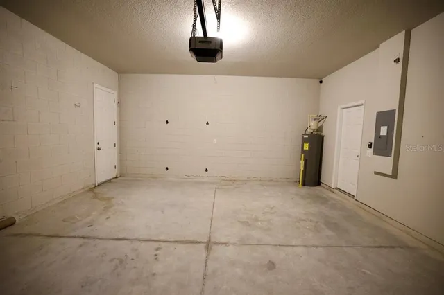 $2,500 | 434 Venetian Palms Boulevard, New Smyrna Beach, FL 32168