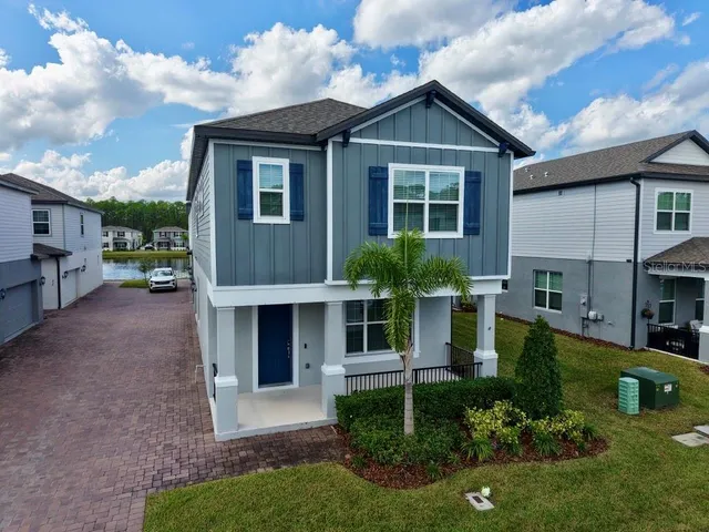 $2,500 | 434 Venetian Palms Boulevard, New Smyrna Beach, FL 32168
