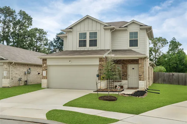 $2,300 | 22306 Forest Gorge Lane, Spring, TX 77373