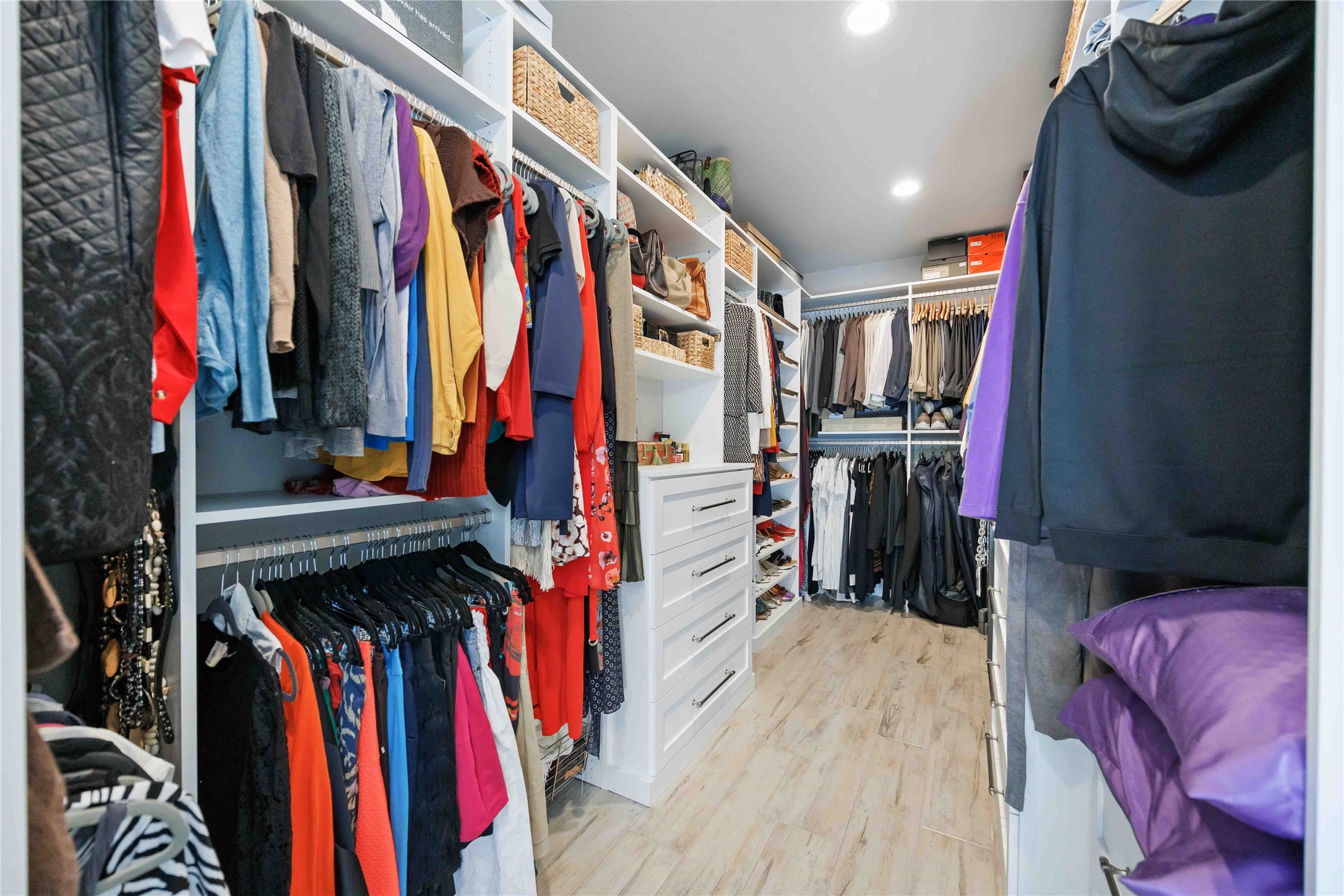 33510 Walnut Crossing Magnolia, TX 77355 - Photo 13 of 50 Organize your day with a spacious custom closet featuring built-in storage for effortless living.