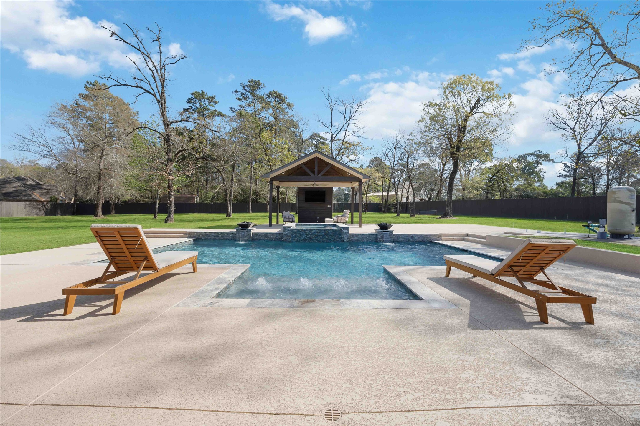 33510 Walnut Crossing Magnolia, TX 77355 - Photo 36 of 50 Relax and unwind to enjoy the view, backyard and nature.