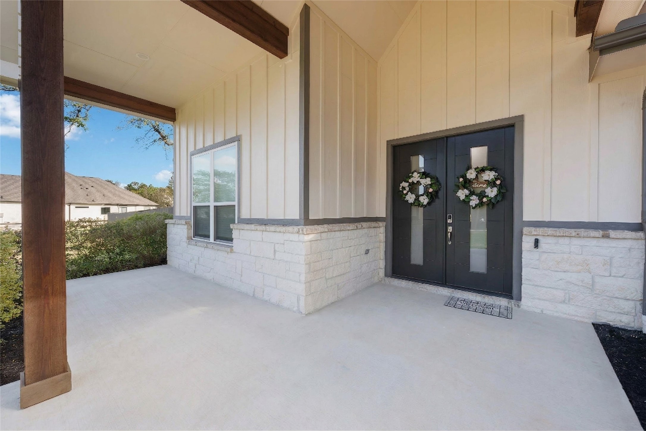 33510 Walnut Crossing Magnolia, TX 77355 - Photo 44 of 50 Relax on the covered front porch, offering a comfortable sitting area to enjoy quiet mornings or evenings.