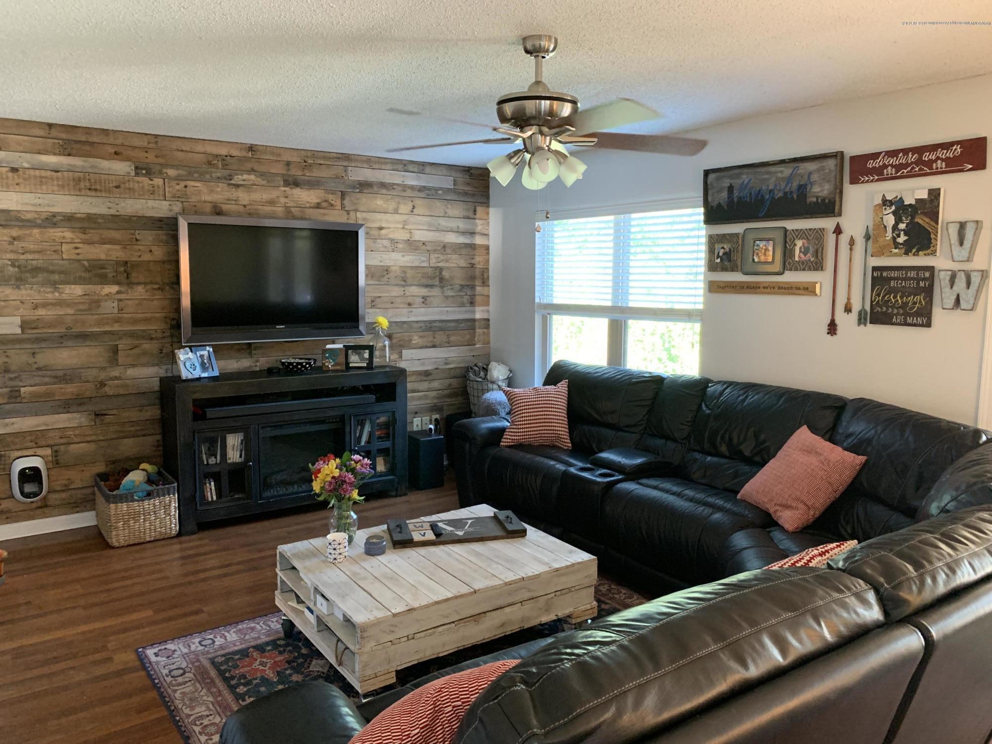 797 Old Forge Road Southaven, MS 38671 - Photo 10 of 27 great room