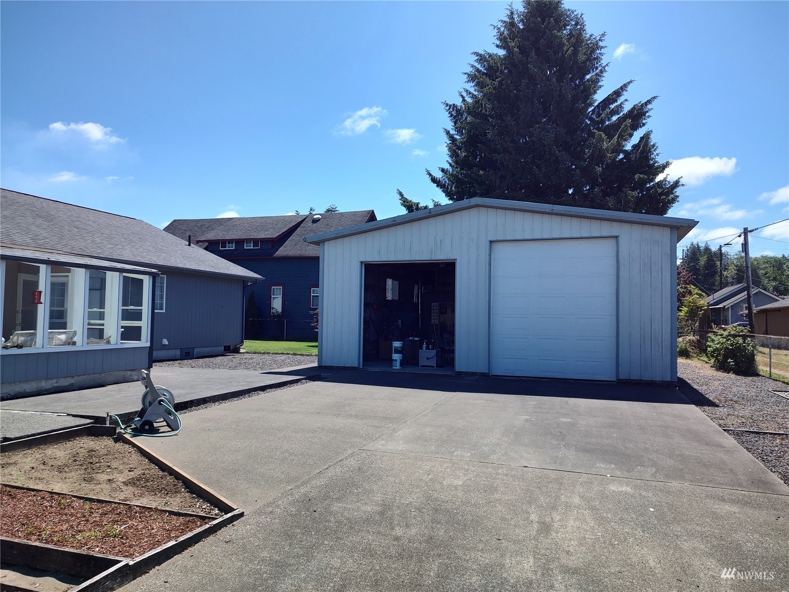 1204 4th Street Cosmopolis, WA 98537 - Photo 3 of 27 Gallery Image 3